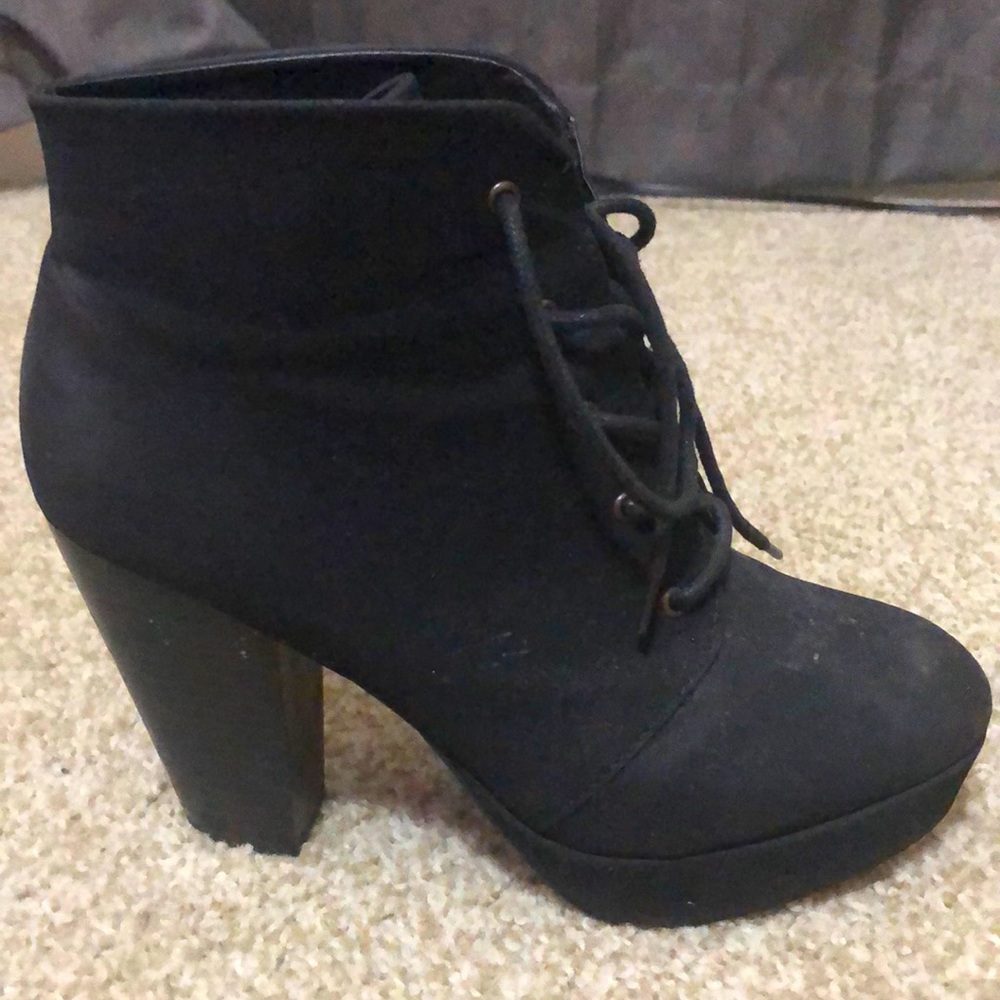 Black Boots